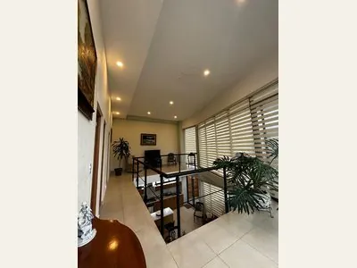 Distribuidor de planta alta · Casa en Hacienda Carlota