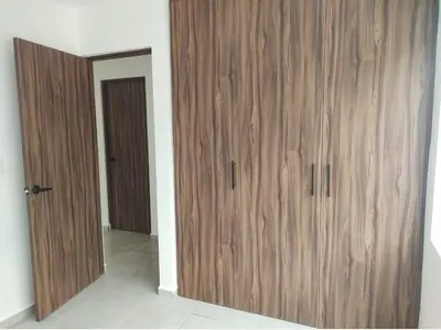 Clóset · Departamento en Villas del Refugio (planta baja)